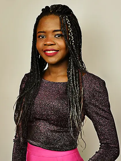 Teen with black hair and nice tits