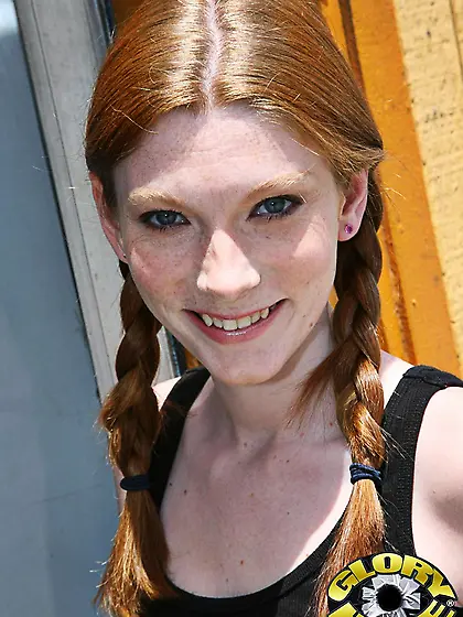 Redhead chick Amelia Rose sucks and grinds her cooch on a black