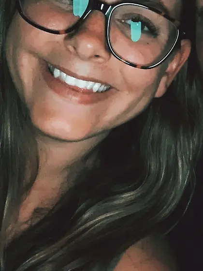 Lauren was a fan of the toy she masturvated with