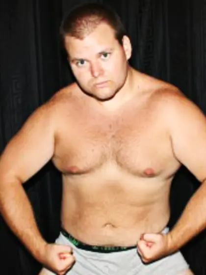 Brunette Sexybigdave Smoking.