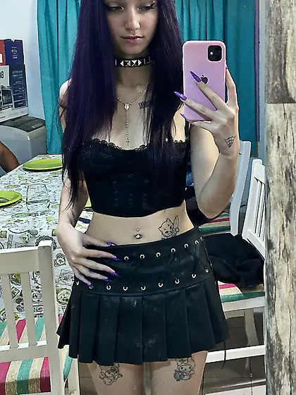 Girls From Threads Dez. 25