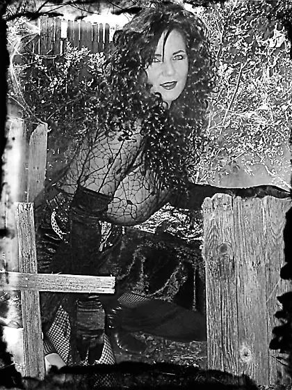 Deauxma strips her elegant classy lingerie off and shows us her