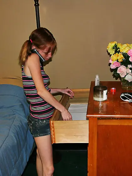 Cute teen babe Alyssa Hart gets naughty and wild doing a handjob