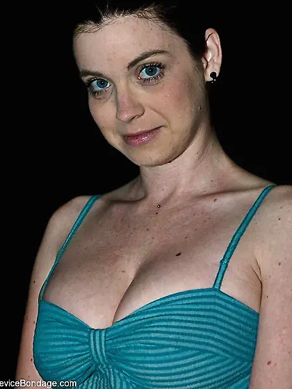 Photos detail red broads