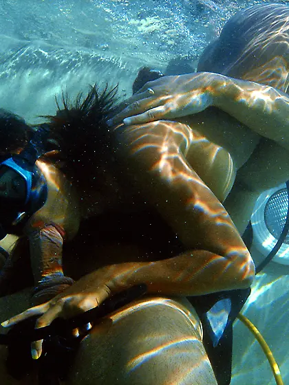 Underwater blowjob fucking horny