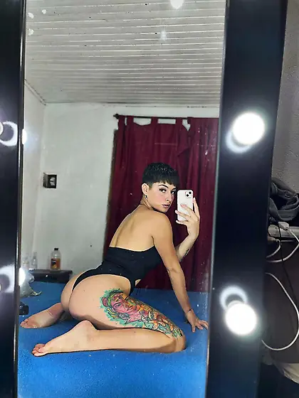 Do u like my illegal ass?