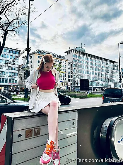 Sexy Sisters Emilia And Alicia