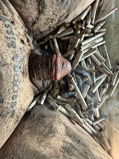 Sissy’s weekly ashtray- sissy couldn’t cum!