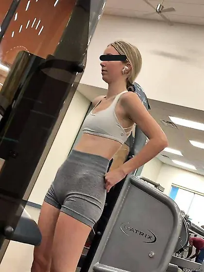 Legging Candids (not OC)