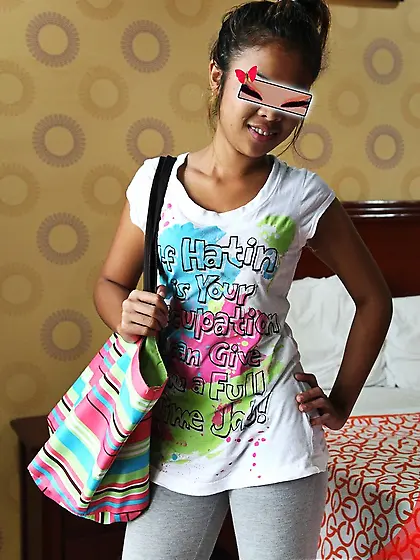 Young asian tourist creampie