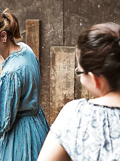 Amateur lesbian housewife