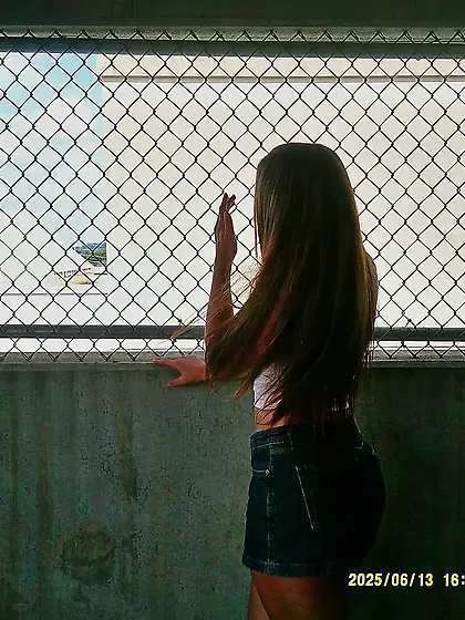 Gracie Busty Cute Nonnude NN