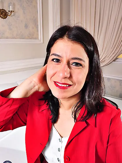 Latina horny housewife