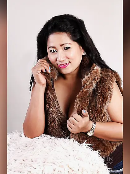 Webcam asian squirt