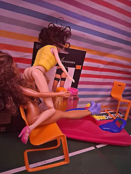 Microchip Soilders Tennis Club Scene 1