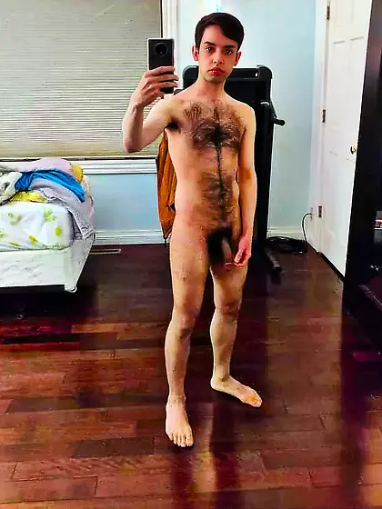 naked exhibitionist guy selfie