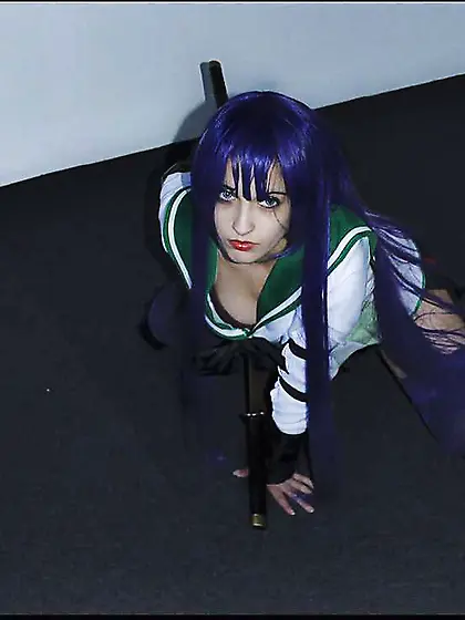 Cosplay non naked honeys