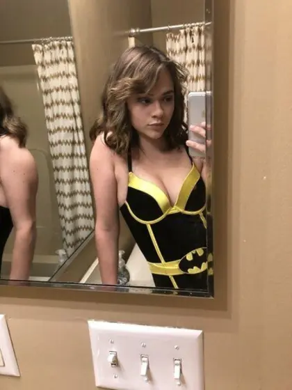 Should I expose her?