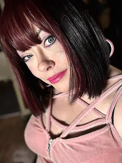 Tina Snua Selfies #113