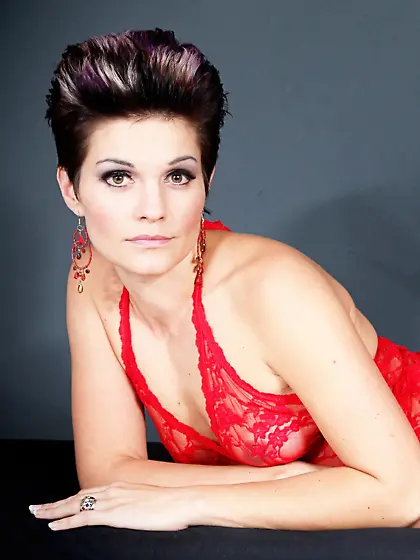 Unaware Exposed Helen's private gallery