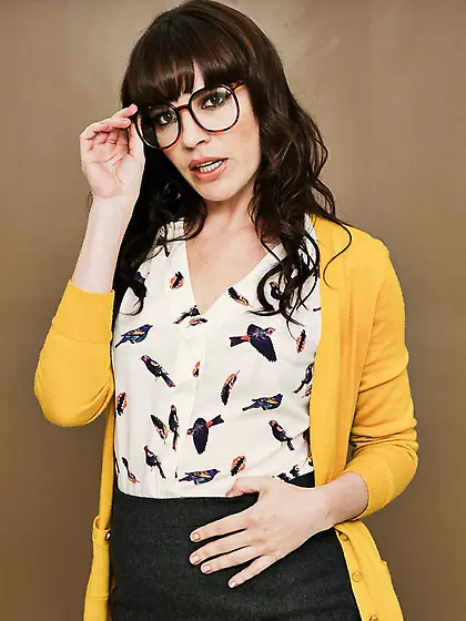 Milf Dana DeArmond uncovers view on tits and pussy but stays in