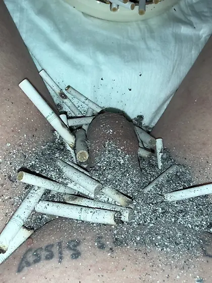 Sissy’s weekly ashtray play, sissy can’t get i