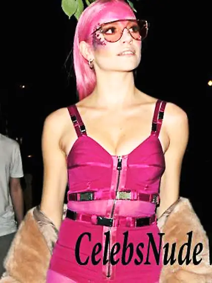 Pixie Lott Cameltoe In Hot Pink Outfit
