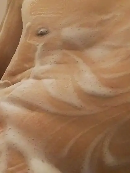 背景を加工した画像でアップします