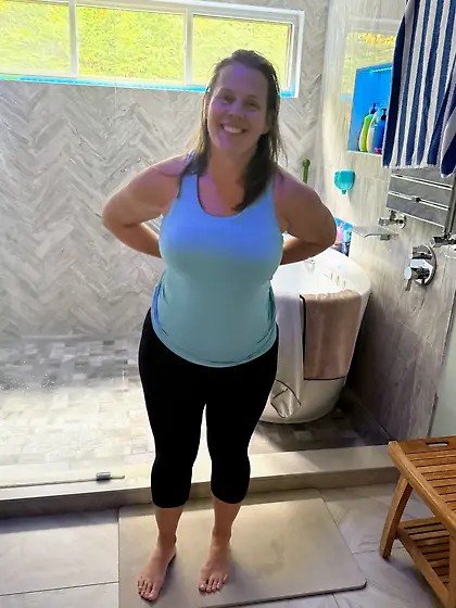 Jenny big tits curvy wide hips hairy pussy