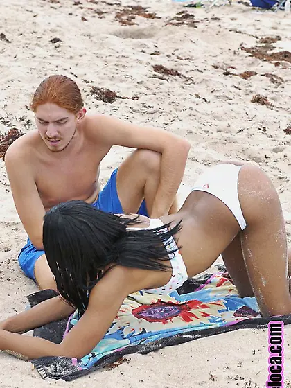 Red-haired man fucks and creams shaved pussied black latina babe