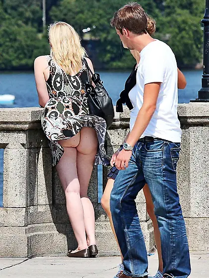 Unaware Windy Upskirts