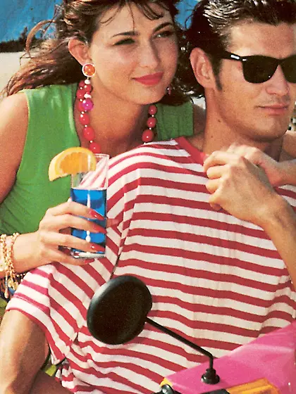 Classic hardcore horny threesome