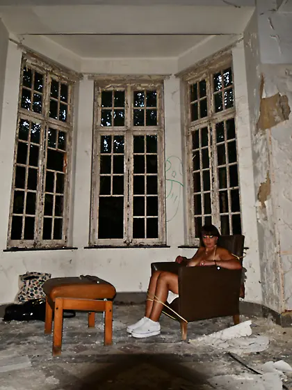 Belgian milf tied up