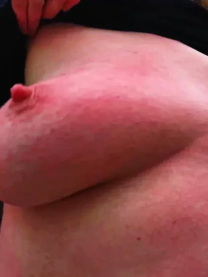 Titslapping in winter