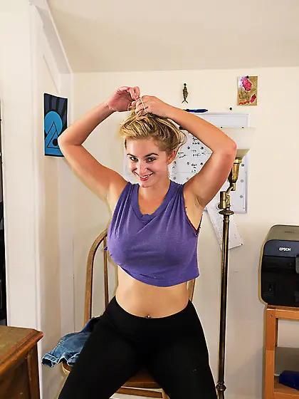 Amazing girls taste posing