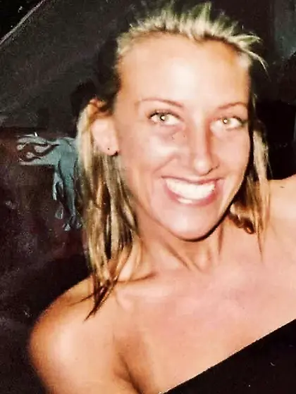 MILF Shaye once loved getting naked in public