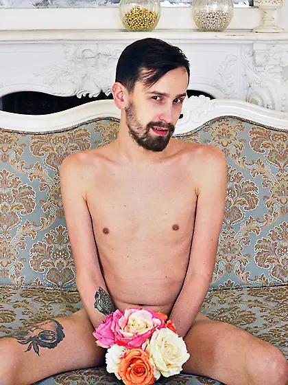 White man jaxoncolt close