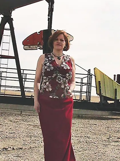 Cougar Misha MILF from United States Oil...