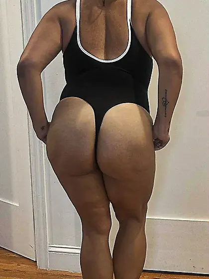 Solo milf ass
