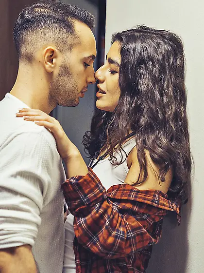 Leanne Lace and Aaeysha showing off their excellent cock pleasin