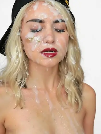 DM me lets chat and stroke to this stupid barbie