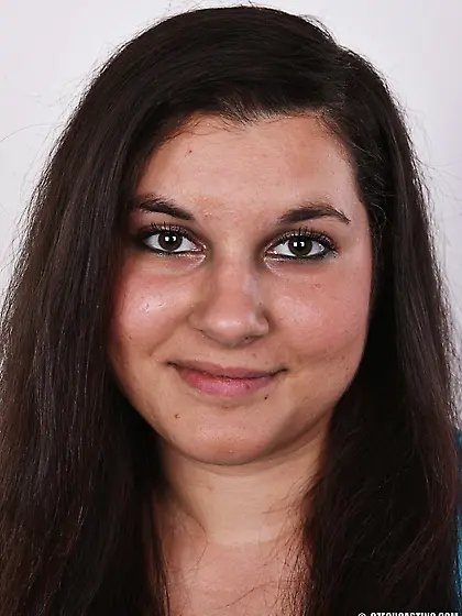 Saggy tits european amateur