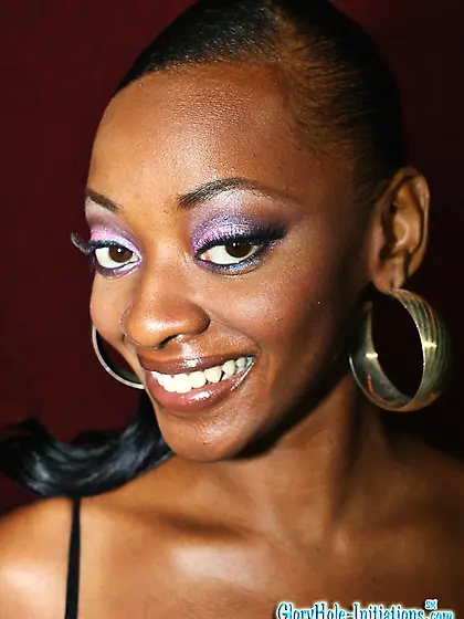 Black chick Betty Boo is playing in nothing but pantyhose before