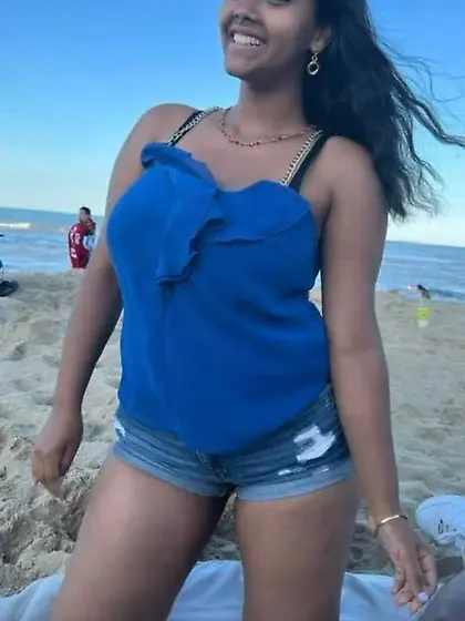 Black Girls for big white cock cum tribute