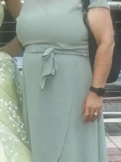 Aimee flashes her huge milkers at mardi gras