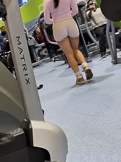 Teen gym chav FAT ASS