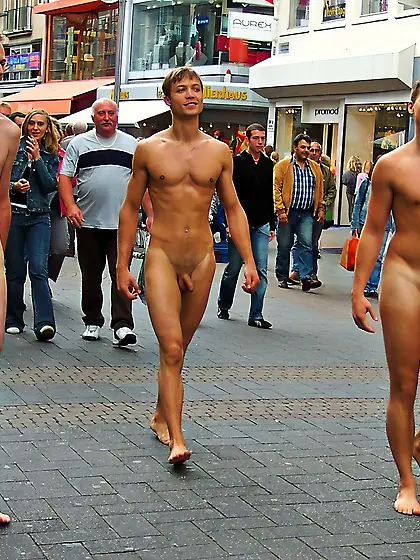 naked stroll