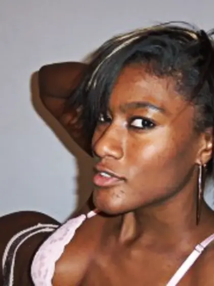 Brunette grace perform close