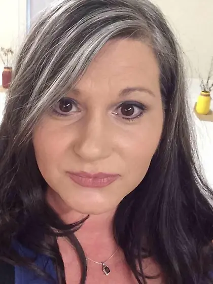 Aimee flashes her huge milkers at mardi gras