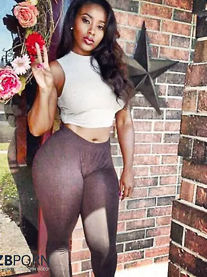 Ebony camel toe